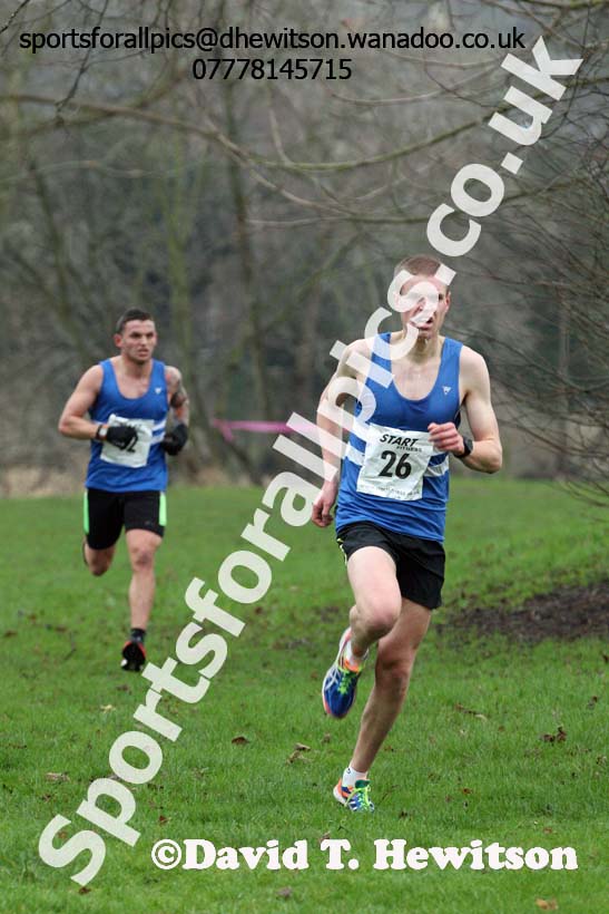 Morpeth Harriers 11k Road Race. Photo: David T. Hewitson/Sports for All Pics